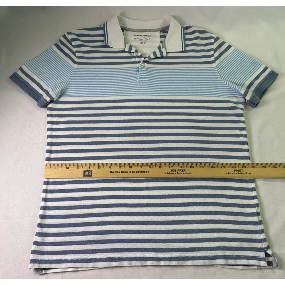 Banana Republic Men's Polo Shirt Medium White Blue Striped Pique Cotton Preppy M